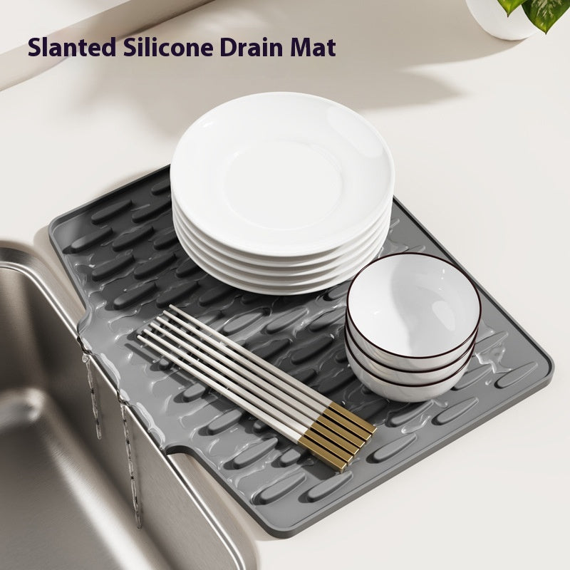 Silicone Drainage Mat for Kitchen Countertop Heat Insulation and Drying