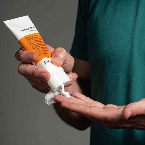 Anthony Day Cream SPF 30, 3 Fl Oz, Contains Squalane, Glycerin, Soy and Vitamin E, Hydrates, Nourishes, and Sunscreen Provides Broad Spectrum Protection To Skin (Pack Of 3)