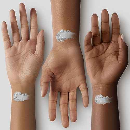 ILIA - Soft Focus Setting Powder | Translucent, Loose Formula to Blur, Soothe, Nourish | Lightweight + Long Lasting for All Skin Types | Non-Toxic, Vegan, Cruelty-Free, Talc-Free (0.32 oz | 9 g)