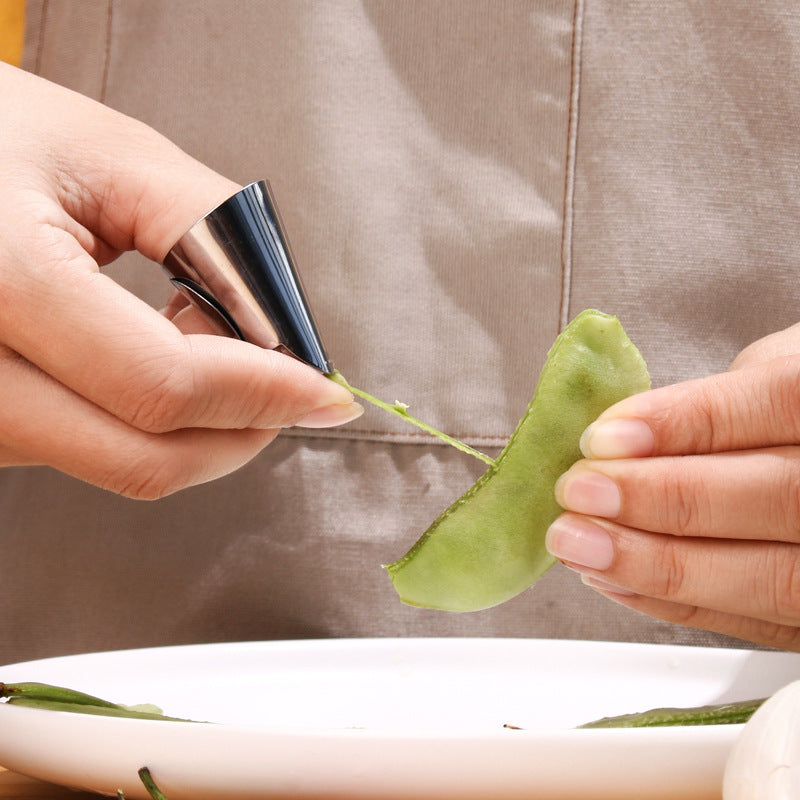 Stainless Steel Garlic Peeling Finger Protector - Nail Cover for Kitchen Use