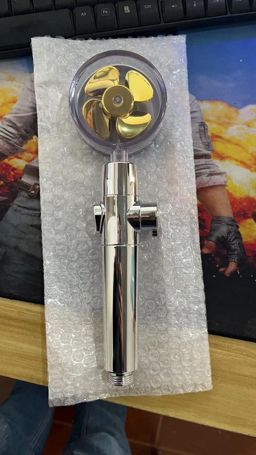 High Pressure Turbo Shower Head with Water Saving Feature & 360° Fan Extension