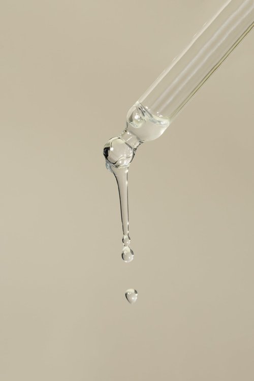 REVERIE - Natural Cake Restorative Scalp Tonic | Sulfate-Free, Silicone-Free, Color-Safe, Clean Hair Care (1.69 fl oz | 50 ml)