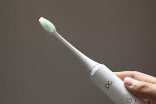 Pop Sonic Pro 2.0 Electric Toothbrush (White) Rechargeable Sonic Toothbrush with 45,000 Vibrations Per Minute & 4 Cleaning Modes for Adults & Kids with Long Lasting Dupont Nylon Bristles