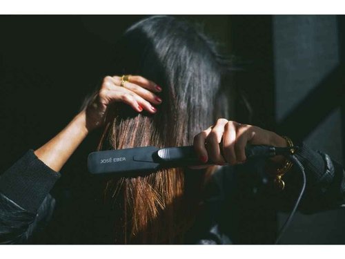 Jose Eber: Wet or Dry Flat Iron - 1.5" Plates, Innovative Technology Smooths Dry or Damp Hair, Temp Control, Professional Straightener, Styling Tool