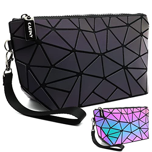 Holographic Makeup Bag Small Clutch Purses for Women Daily Use pouch bags Geometric Luminous Purse and Holographic Bags Small Wrist Purses and Cosmetic Pouch