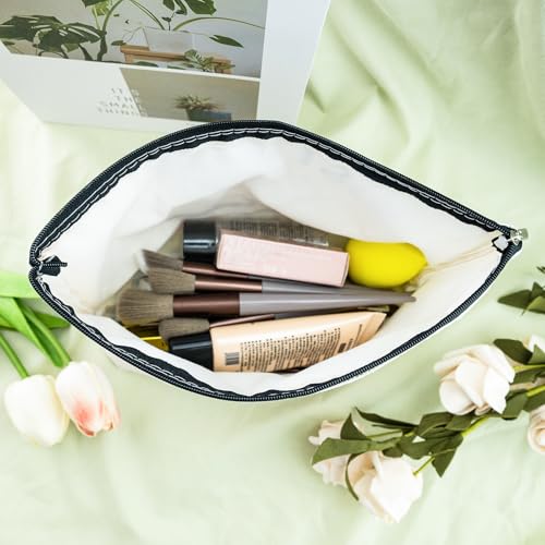 Cat Lover Gifts Black Cats Themed Gift for Lovers Make up Coin Travel Cosmetic Purse Toiletry Bag for Women Cute Small Zipper Pouch for Teens