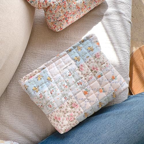 2 Pieces Floral Makeup Bag, Cute Travel Quilted Pouch Cosmetic Bag Organizer, Small Cotton Coquette Aesthetic Purse Toiletry Bag for Women Girls accessories (Blue Flower-2PCS)