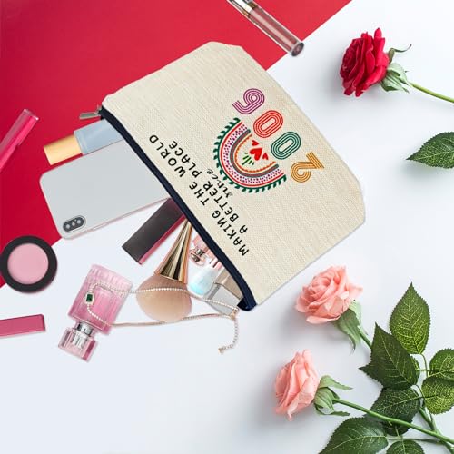 20th Birthday Gifts for Girls Makeup Bags, 2005 Happy 20th Birthday Decorations for Teen Girls, 20 Year Old Girl Birthday Gifts for Daughter, Sister, Granddaughter, Cosmetic Travel Pouch, Christmas