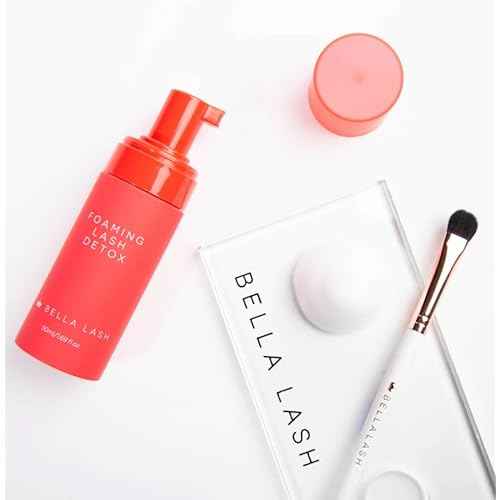 Bella Lash Detox is a foaming, lightweight, oil-free eyelash extension cleanser- 50 ml