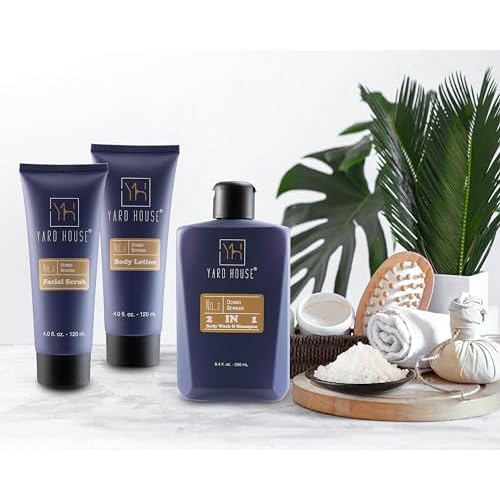 All Natural Bath and Body Spa Gift Basket Set for Men - Ocean Breeze - Luxury Men's Skin Care Kit For Him in Toiletry Bag for Relaxation, Revitalization, Exfoliating, Cleansing