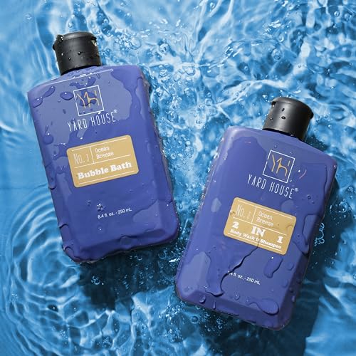 All Natural Bath and Body Spa Gift Basket Set for Men - Ocean Breeze - Luxury Men's Skin Care Kit For Him in Toiletry Bag for Relaxation, Revitalization, Exfoliating, Cleansing