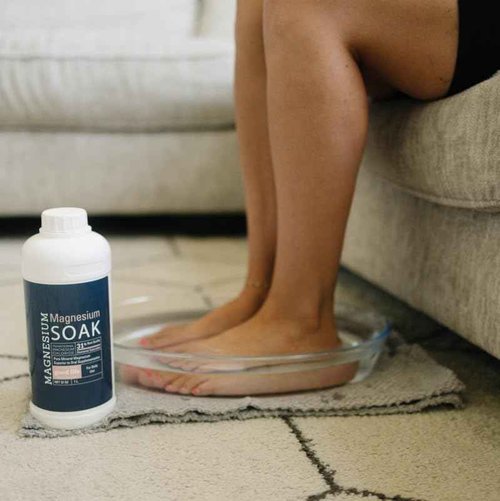 Magnesium Bundle - Magnesium Soak, Body Lotion, Muscle Cream and Topical Body Spray with a Vanilla Bean Lip Balm, Organic, Natural, Pure (BOTTLE COLOR MAY VARY)