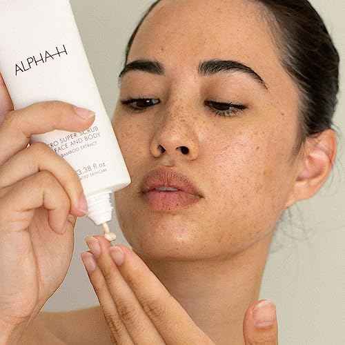Super Micro Scrub by Alpha H