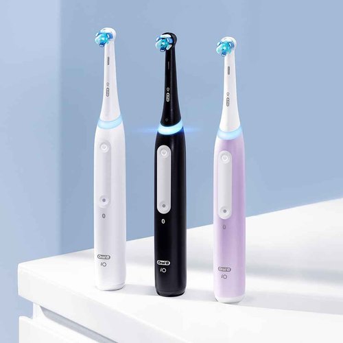 Oral-B iO Series 4 Electric Toothbrush with (1) Brush Head, Rechargeable, ICY Blue