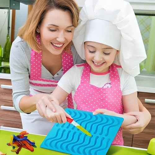 Liquid Droppers, 30 Pcs 5ml Medicine Droppers for Kids, Silicone Pipettes Dropper with 1 Clean Brush, Small Plastic Eye Dropper for Kids Medicine, Candy Mold, Gummy Bear, Gelatin, Oil, Crafts