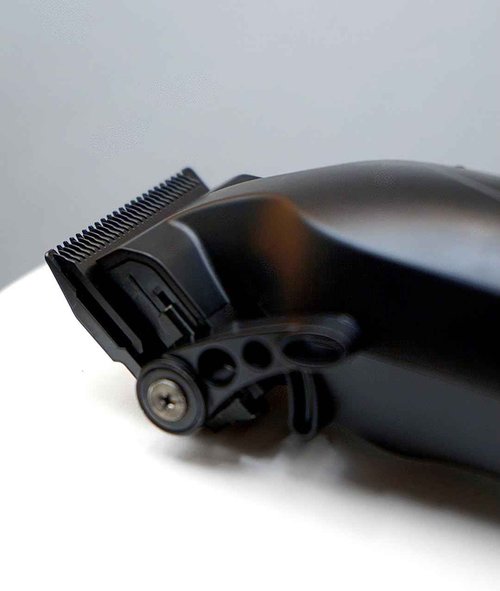 Supreme Trimmer Vader Clipper with DLC Taper Blade STC5098 | 210 Min Run Time 7500 RPM Hair Trimmer | Professional Brushless Motor Barber Clipper | Black