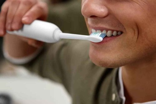 Philips Sonicare Dailyclean Rechargeable Electric Toothbrush, 2 Count