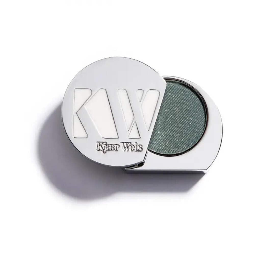 Kjaer Weis Powder Eye Shadow. Highly Pigmented Green Eyeshadow with Organic Ingredients. Blendable Eye Shadow for Long Lasting Eye Makeup. Cruelty Free Clean Makeup - Green Depth
