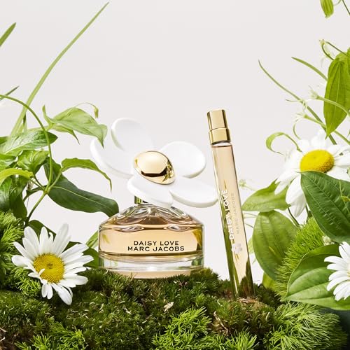 Marc Jacobs Daisy Love Eau de Toilette ? Sweet Floral Women's Perfume ? With Notes of Crystallized Cloudberries, Daisy Petals & Driftwoods