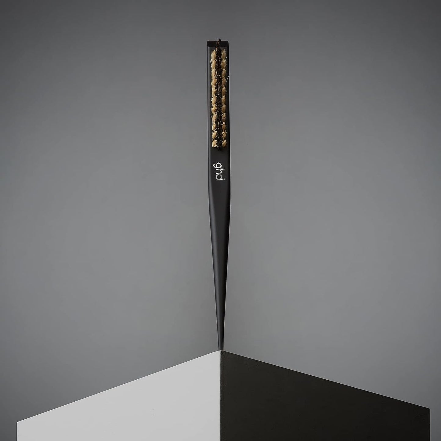 ghd The Final Touch Narrow Dressing Brush