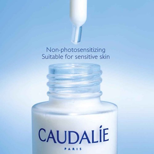 Caudalie Vinoperfect Brightening Dark Spot Serum Vitamin C Alternative - 62x More Effective than Vitamin C with Viniferine for a Visibly Brighter Even Complexion, 30 mL