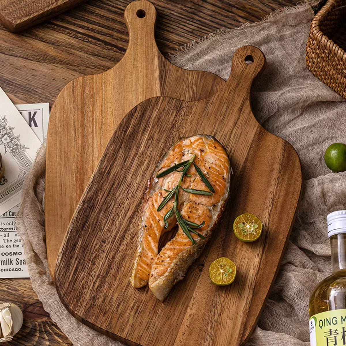 Ash Wood Breadboard with Handle - Irregular Shape, Multiple Sizes