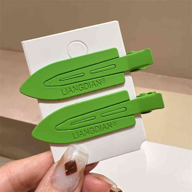 Hair Barrettes Seamless 7cm Clip Pair