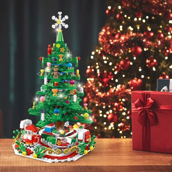 Christmas Tree Building Toy with Countdown Calendar - 701 Pcs