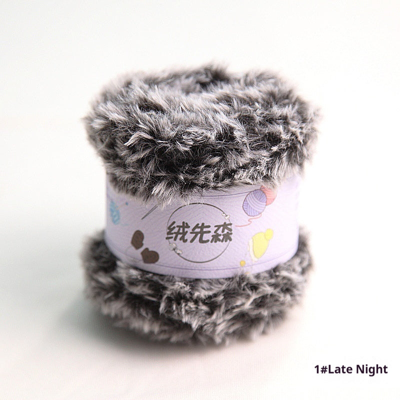 Handmade Fur Ball for Arts and Crafts - Soft Wire Woven Grass Decoration