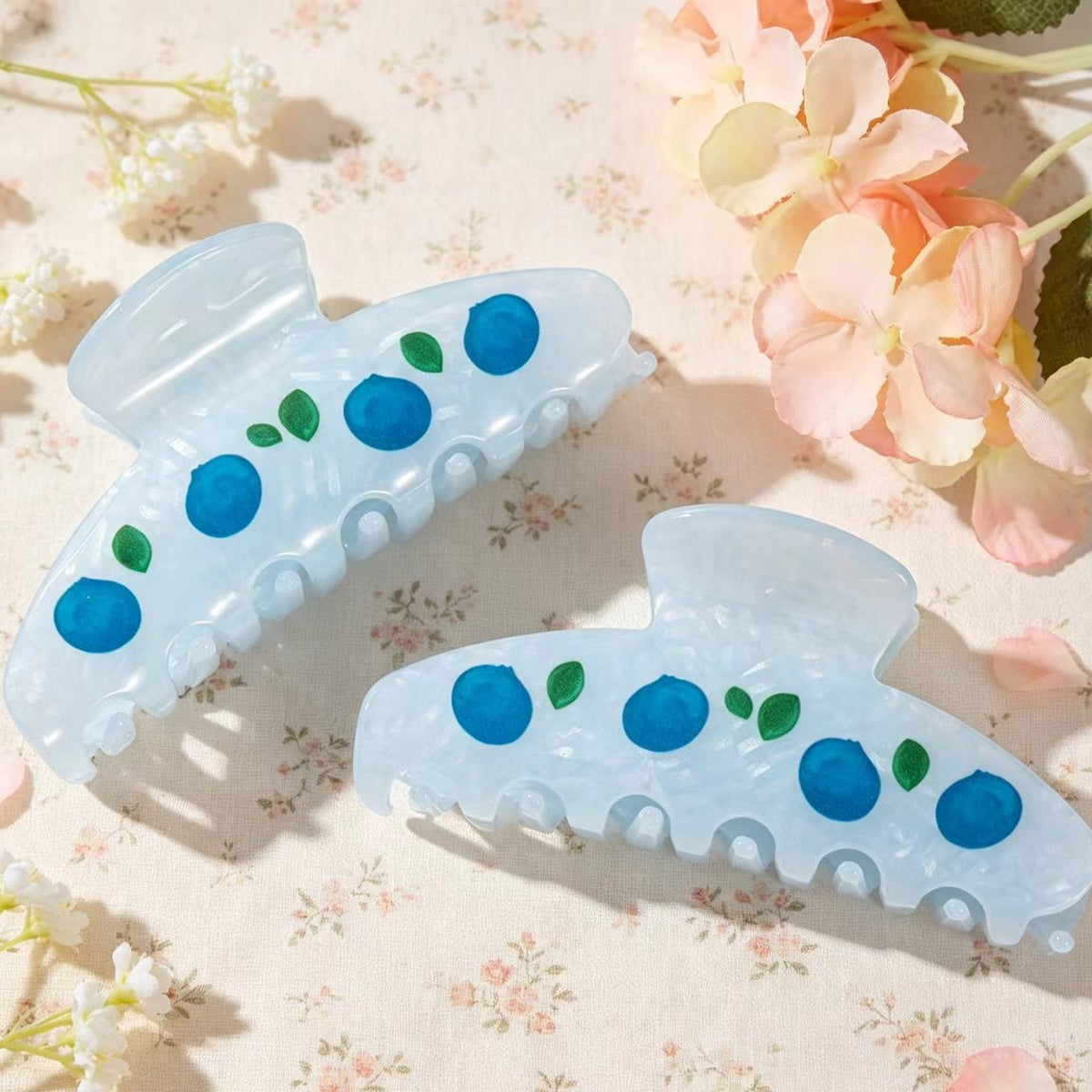 Blue Fruit-Style Acrylic Hair Clip - Korean Creative Hair Accessory