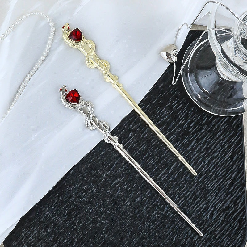 Versatile Snake-Shaped Alloy Hairpin - Elegant Hair Accessory for Women