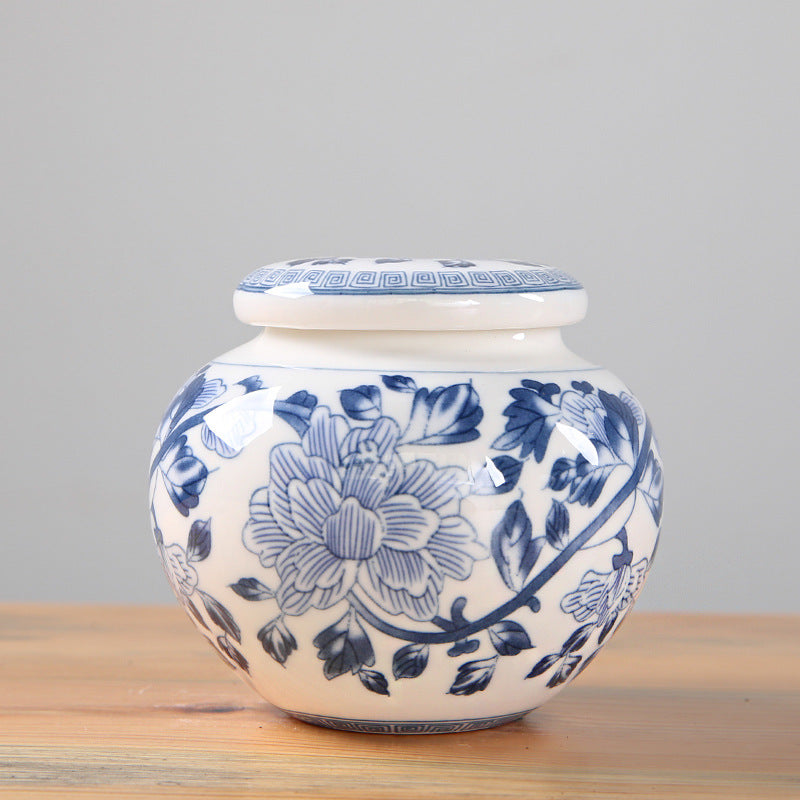 Blue and White Porcelain Tea Pot Storage Box with Sealed Canned Plaster