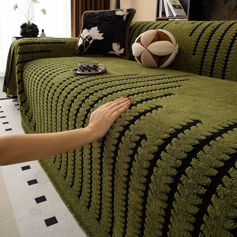 Thick Plush Sofa Cover Cloth Winter Sofa Cushion Protector - Geometric Pattern