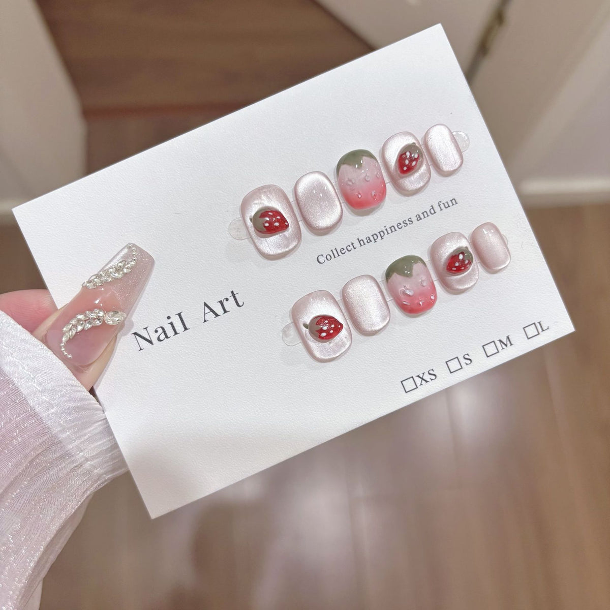 Cat Eye Strawberry Nail Tips Kit - Multiple Sizes
