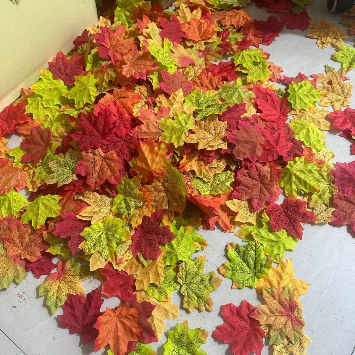 Artificial Maple Leaves Foliage Set for Autumn Decor - 50 to 500 Pieces