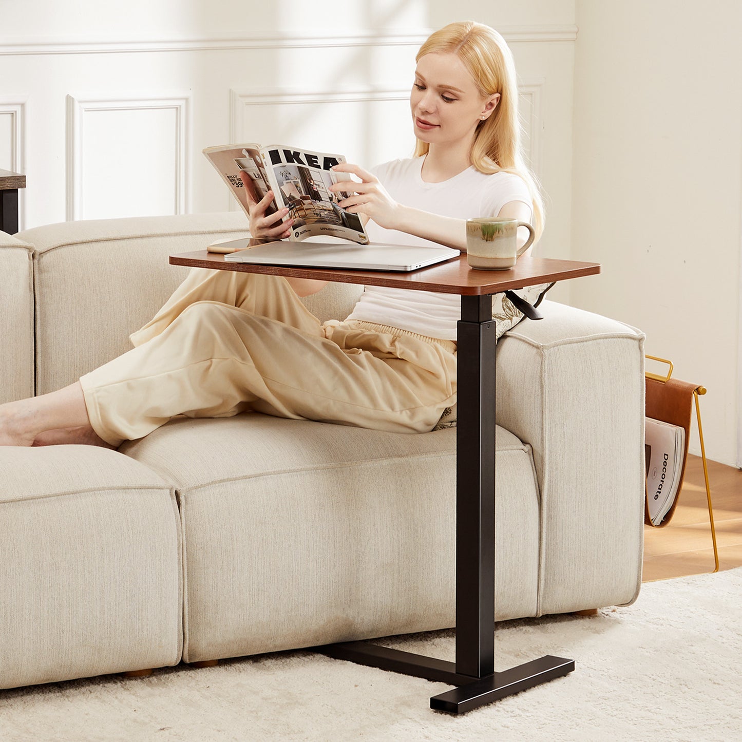 Adjustable Mobile Bed Table - Portable Computer Desk