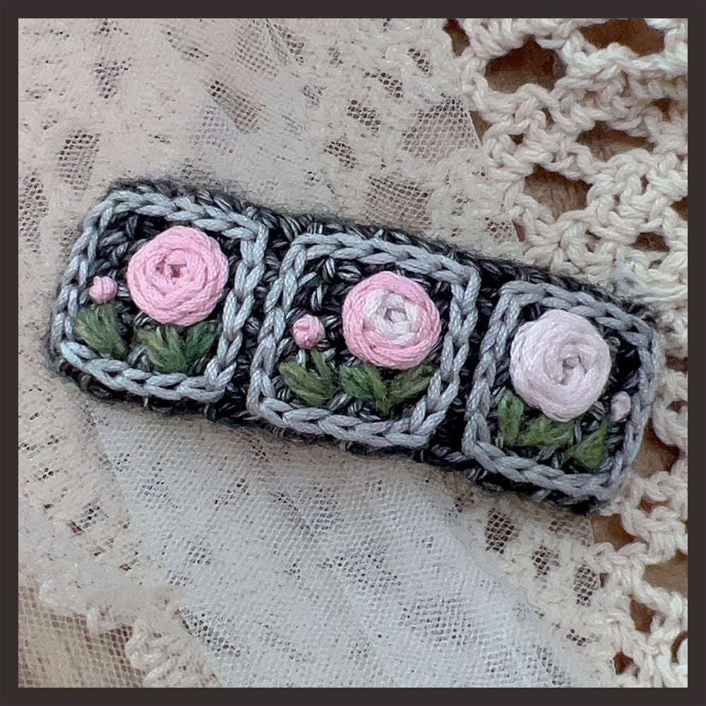 Retro Embroidery Wool Hair Clip with Pearl Details