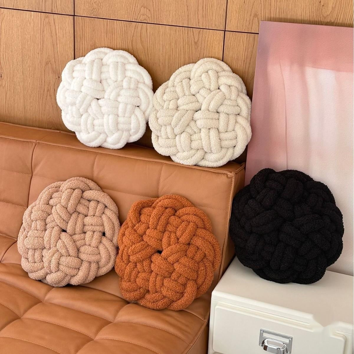 Nordic-Style Hand-Knitted Throw Pillow with Knot Design - 35cm Diameter
