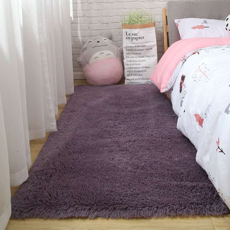 Nordic Style Silk Wool Carpet for Bedroom and Living Room - Soft, Plush, 120x160cm