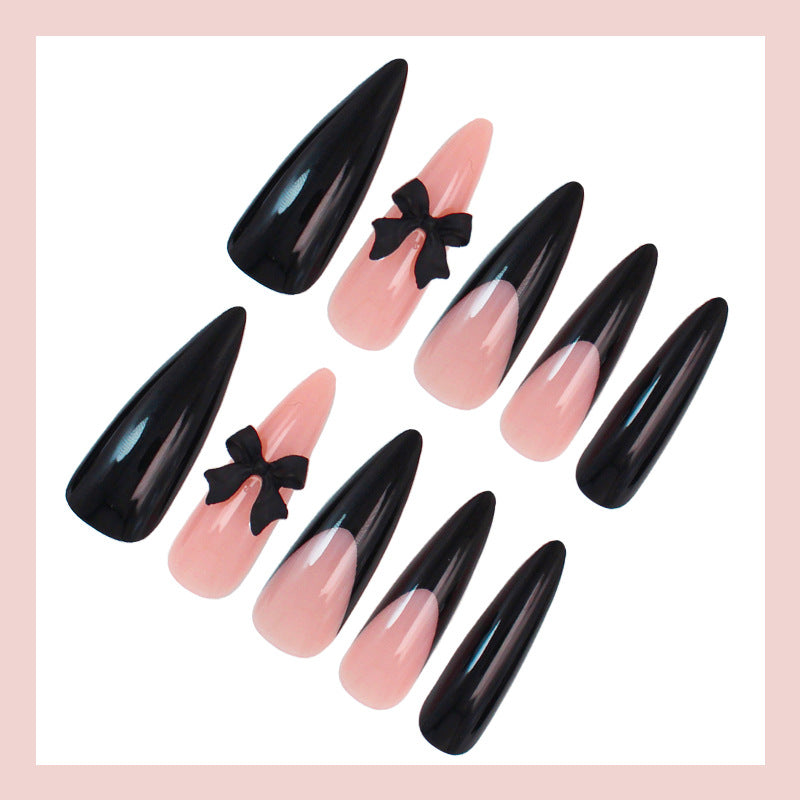 Minimalist Black Edged Nude French Manicure Nails Set for Women