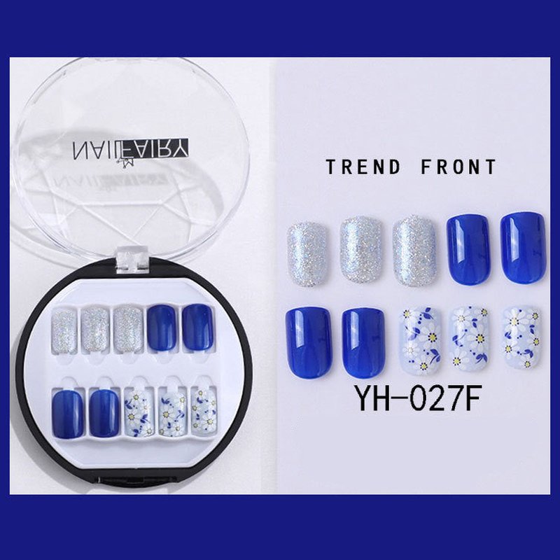 Short Press-On Nails Kit, 30 Pieces Waterproof Removable Manicure