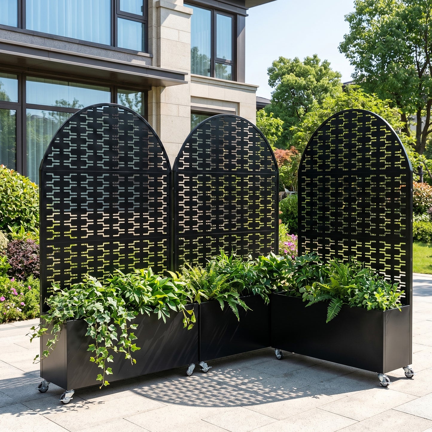 Arched Decorative Privacy Screen with Planter Box - Black