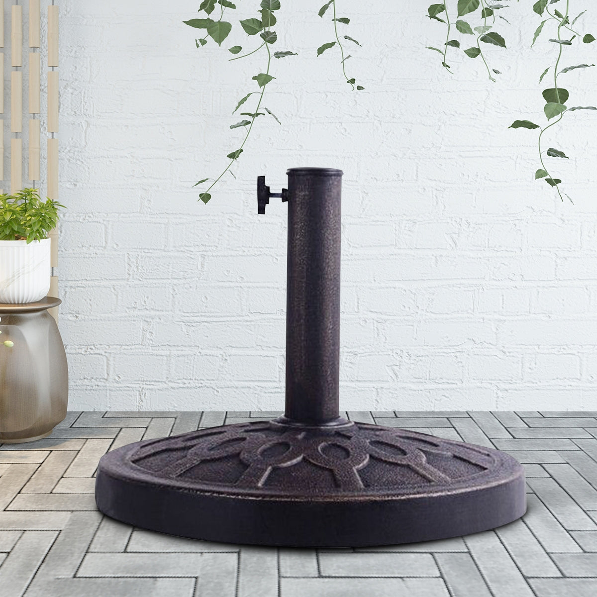 Heavy Duty 30lbs Outdoor Patio Umbrella Base - 18 Inches