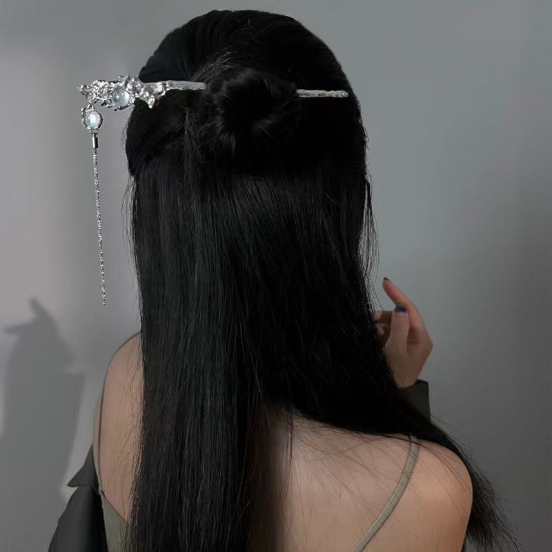 Women's Retro Moonlight Stone Tassel Hairpin