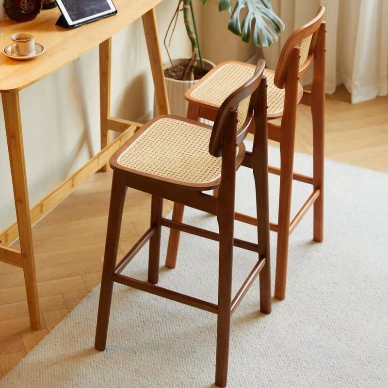 Simple Modern Oval Rattan-Woven Solid Wood Bar Stool for Kitchen or Bar