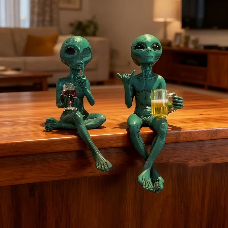 Resin Alien Statue Ornament Decoration for Home & Garden