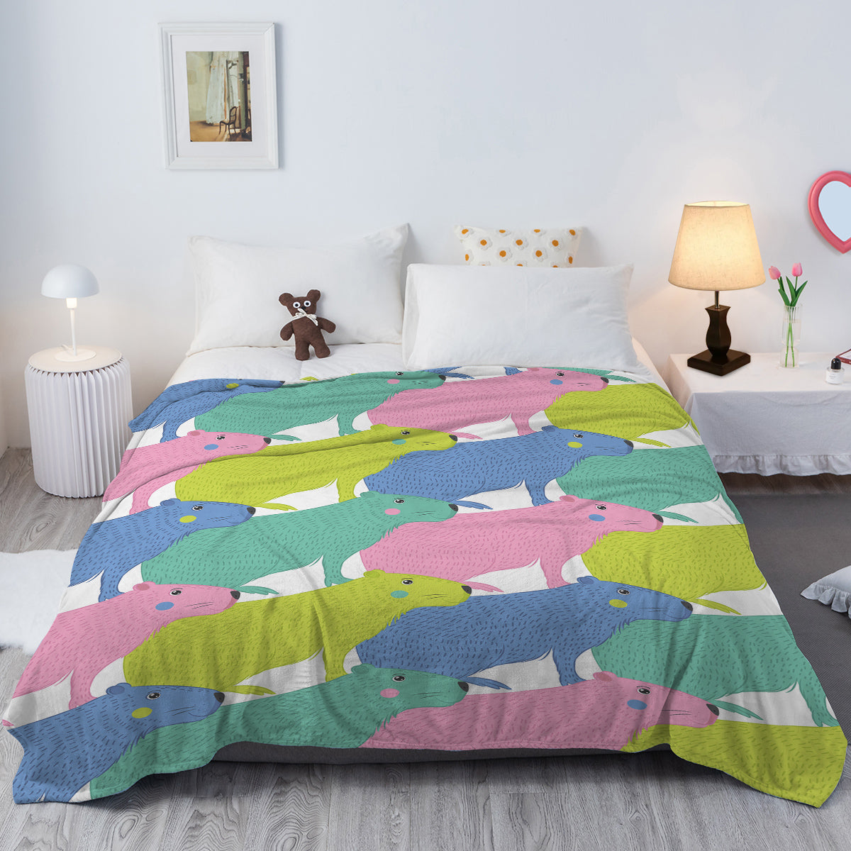 Cute Flannel Cartoon Dolphin Pet Blanket - Soft & Fluffy Outdoor & Home Use