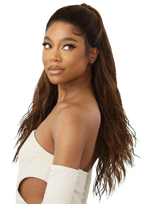 Outre Lace Front Wig - Perfect Hair Line 13X6 - Irina (OFF BLACK 1B)