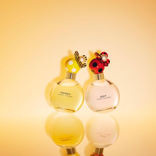 Marc Jacobs Honey Eau de Parfum – Floral Women's Perfume – With Notes of Juicy Mandarin, Honey & Vanilla