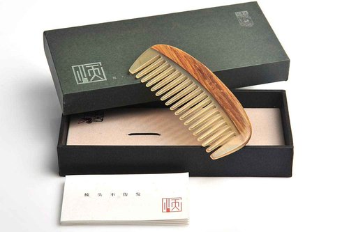 TAN MUJIANG Wooden Sheep or Cow Horn Comb Smooth Luxury Set, Anti-Static YTB 5-11 with Case